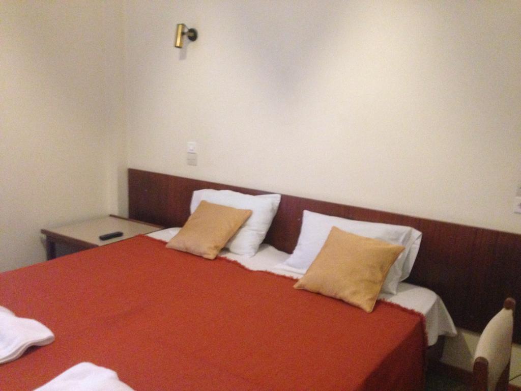 Noufara Hotel Kamena Vourla Room photo